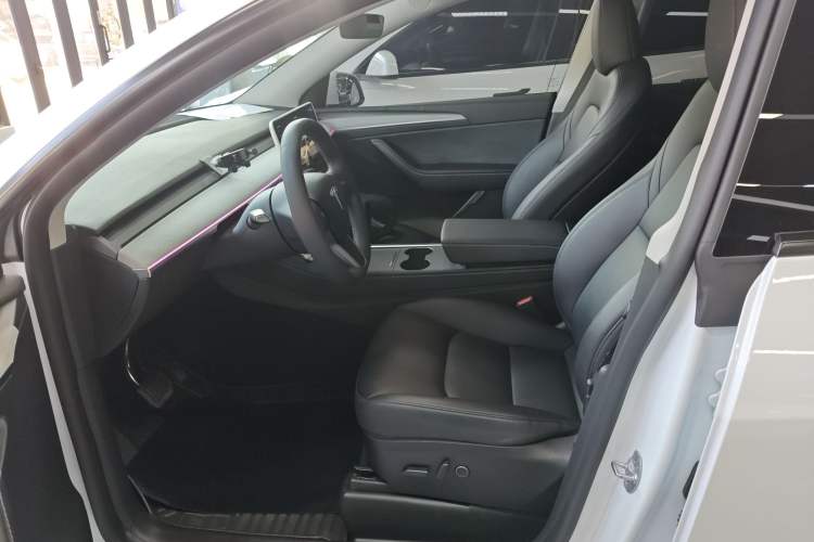 Used Tesla Model Y 2024 Rear-Wheel-Drive Version