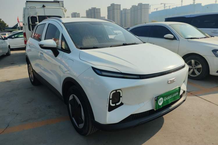 Used Geometry E Firefly 2024 301km Starlight
