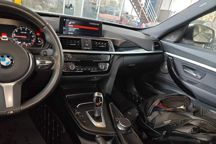 Used BMW 3 Series GT 2019 320i M Sport Package
