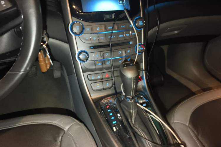 Used Chevrolet Malibu 2013 2.4L Automatic Luxury Edition
