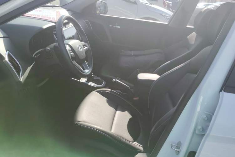 Used Hyundai ix25 2017 1.6L Automatic Smart Version
