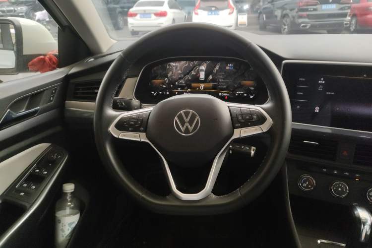 Used Volkswagen Bora 2023 1.5L Automatic Changer Limited Edition