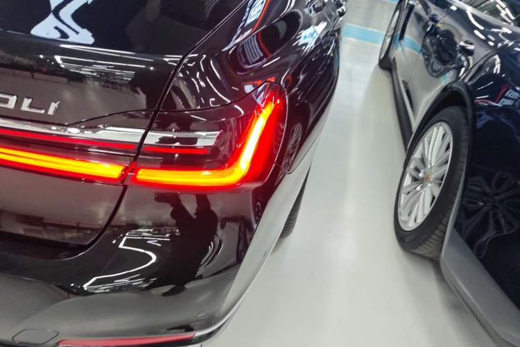 Used BMW 7 Series 2021 740Li Leading Edition Luxury Package