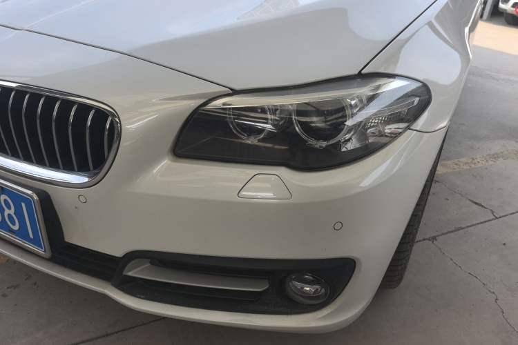 Used BMW 5 Series 2017 525Li Leading Model
