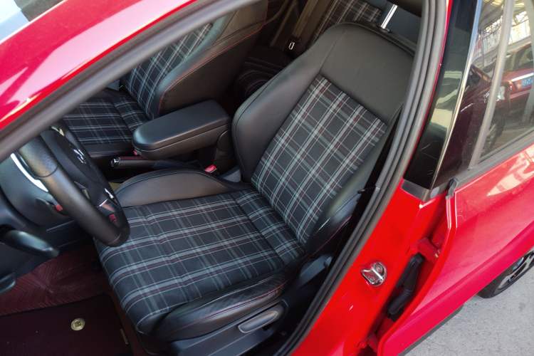 Used Volkswagen Polo 2012 1.4TSI GTI
