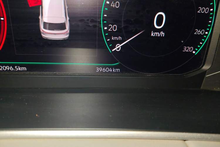 Used Volkswagen Tayron 2023 280TSI Two-Wheel-Drive Luxury Plus Advanced Version
