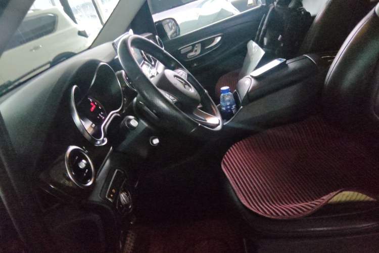 Used Mercedes-Benz V-Class 2017 V 260 L Prestige Extended Edition
