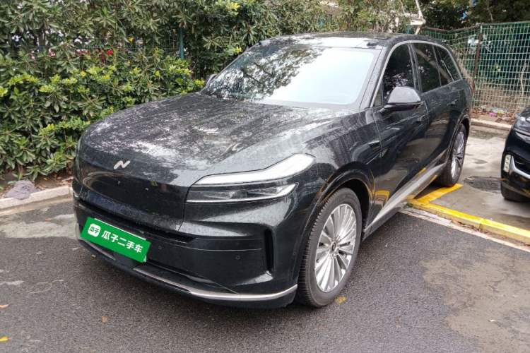 Used ONVO Luxeed L90 2025 Model—Max Six-Seater Version