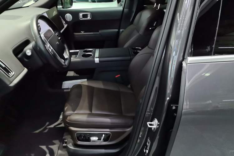 Used Li Auto L9 2022 Max model
