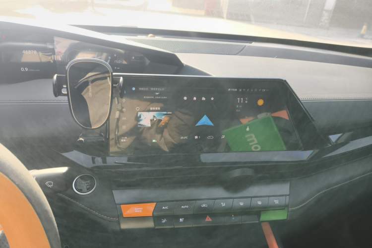 Used Changan UNI-V 2022 1.5T Prestige Version
