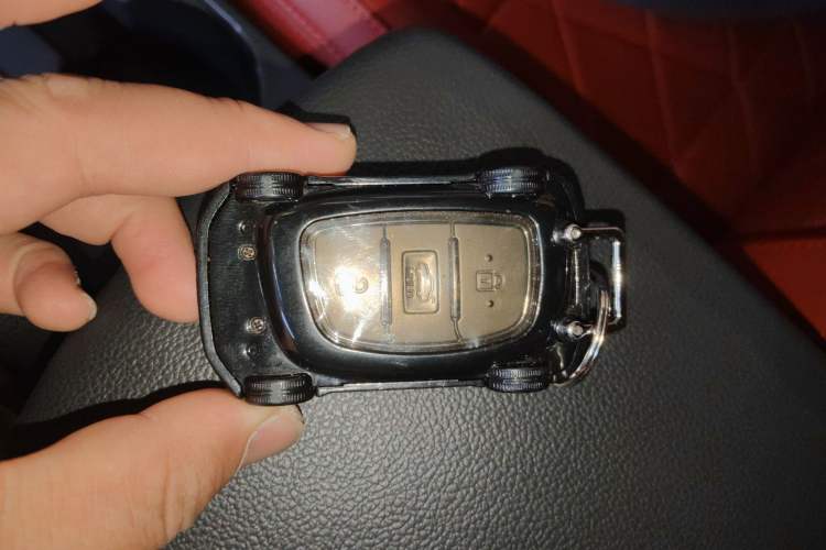 Used Hyundai Elantra 2016 1.6L Automatic ZhiXuan – Elite Version
