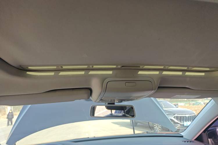 Used Volkswagen Passat 2017 330TSI DSG Luxury Edition
