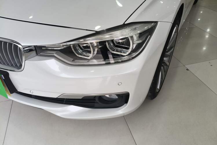 Used BMW 3 Series 2019 320Li Fashion Model
