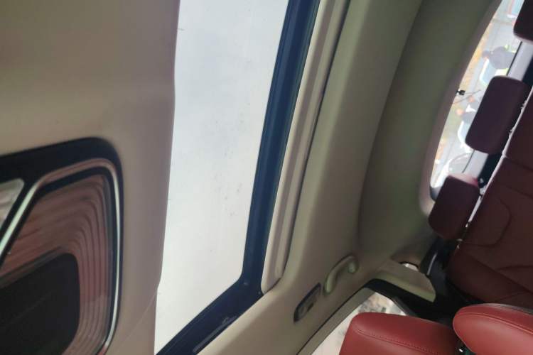 Used Changan CS85 COUPE 2019 1.5T DCT Version China VI Standard
