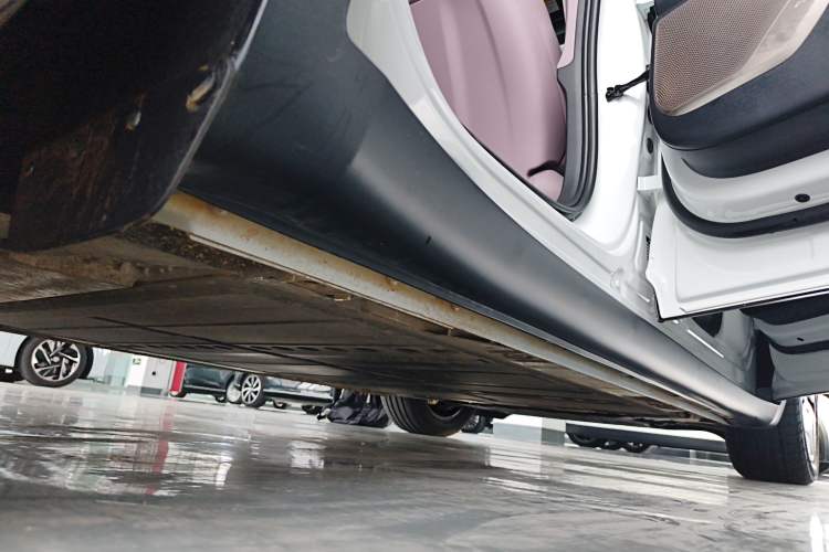 Used ONVO L60 2024 60 kWh Rear-Drive Version
