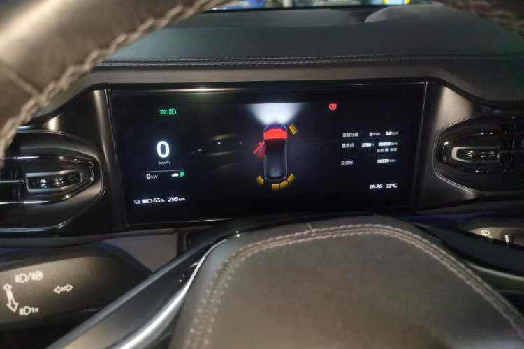 Used Nio ES6 2020 465 km Performance Version