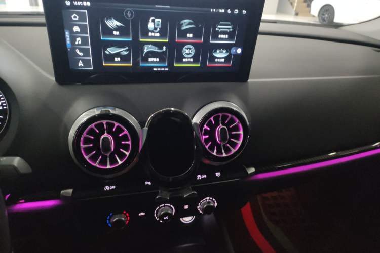 Used Audi A3 2020 Limousine 35 TFSI Fashion Edition China VI Emission Standard
