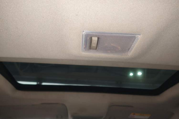 Used Buick Encore 2014 1.4T Automatic Two-Wheel Drive Urban Elite Model
