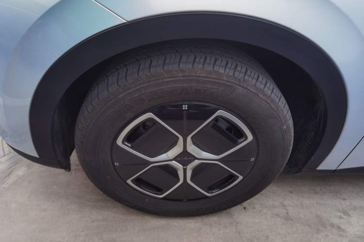 Used AION UT 2025 330 Starlight Edition