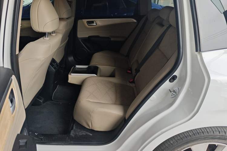 Used Honda Jade 2013 1.8L automatic Comfort version 5 seats
