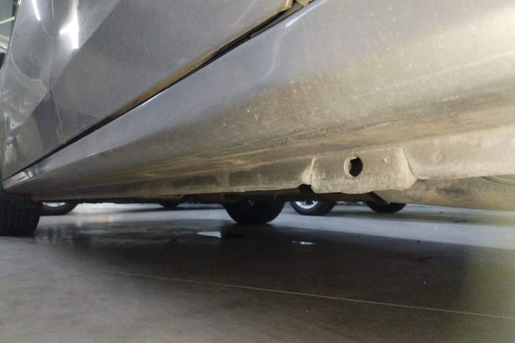 Used Peugeot 301 2014 1.6L Automatic Prestige Edition
