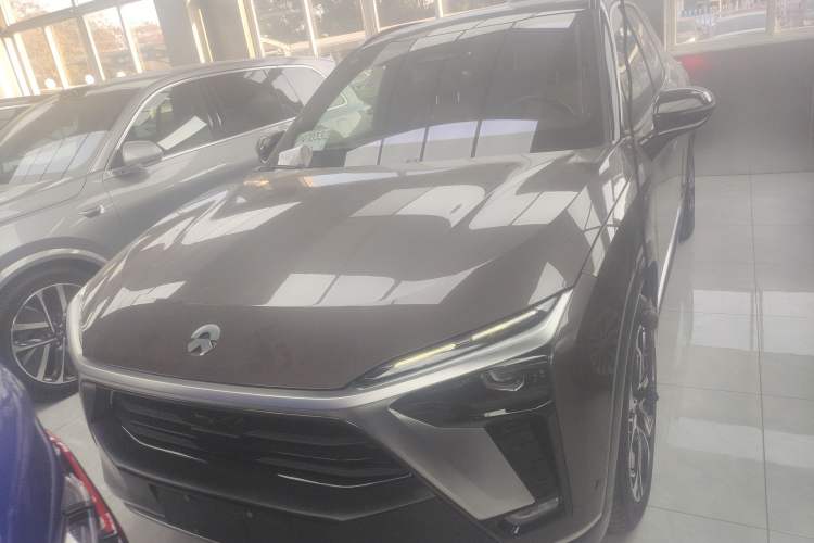 Used Nio ES8 2020 415 km Signature Edition 6-Seater Version
