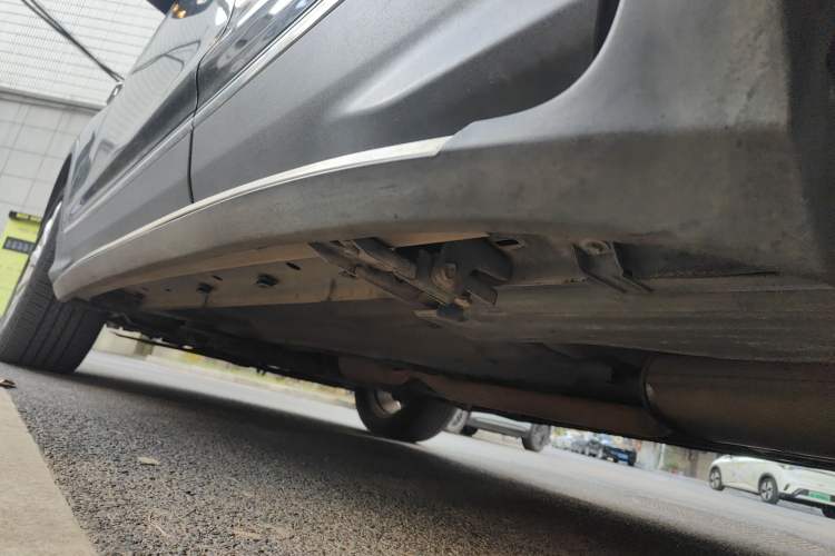 Used Ford Kuga 2015 2.0L GTDi Four-Wheel-Drive Sport Model
