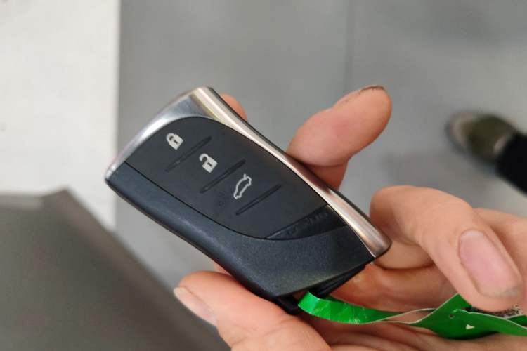 Used Lexus ES 2021 300h Excellence Edition