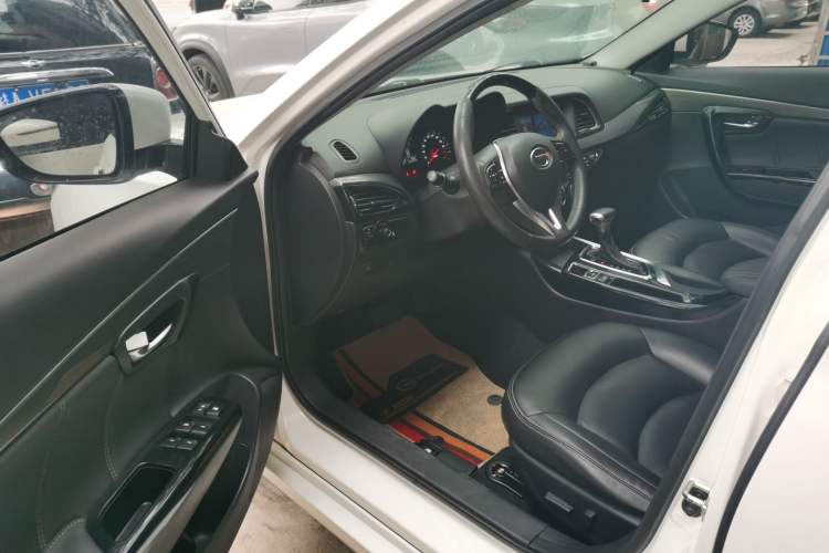 Used GAC Trumpchi GA6 2016 235T DCT Elite Edition
