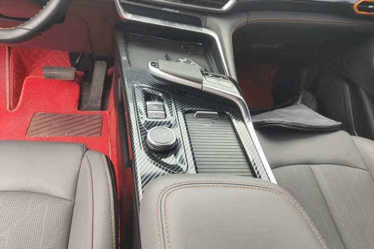 Used Changan UNI-T 2022 1.5T Prestige Version