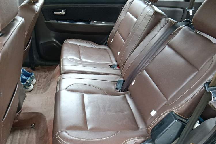 Used FAW Senya S80 2015 1.5L Manual 7-Seater Urban Edition