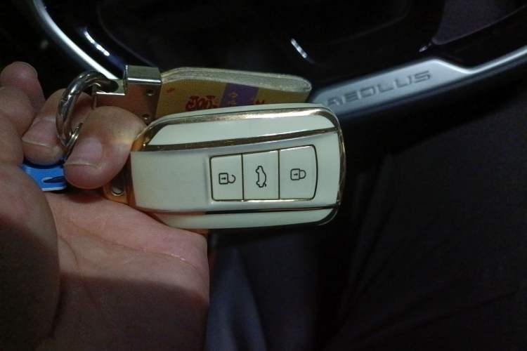 Used Dongfeng Aeolus Yixuan MAX 2021 1.5T Super-Powered Dad Edition
