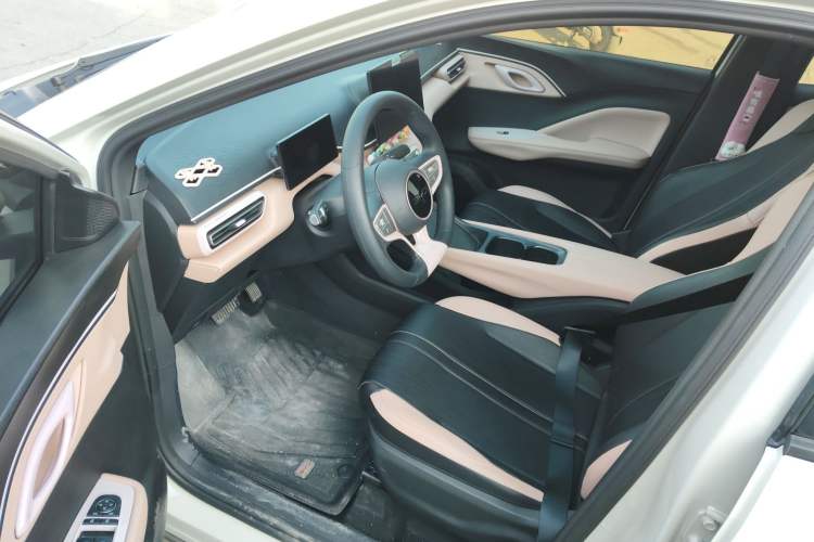 Used BYD Seagull 2025 Intelligent Driving Version 305 km Dynamic Edition
