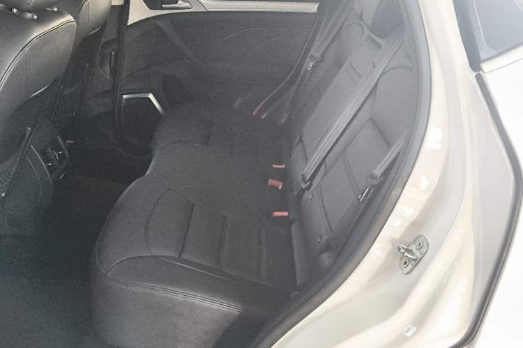 Used Haval H7 2016 Blue-Label H7 2.0T Automatic Luxury Model
