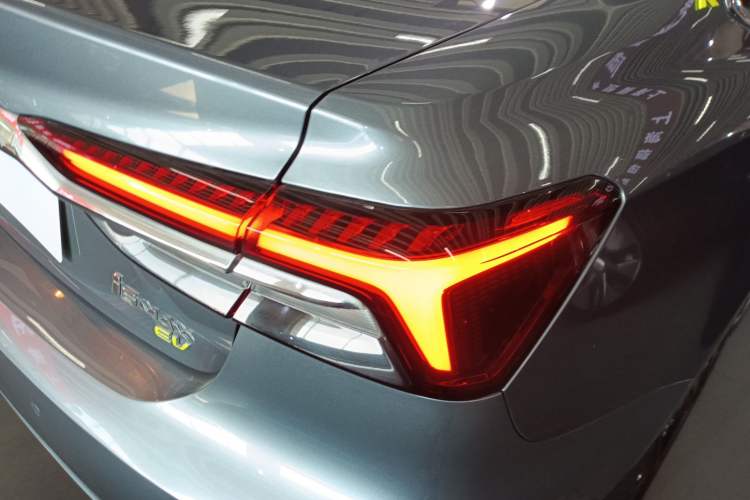 Used Roewe i6 MAX New Energy 2022 EV 500 Skyroof Flagship Edition