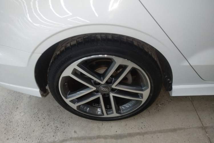 Used Audi A3 2017 Limousine 35 TFSI Sport Edition
