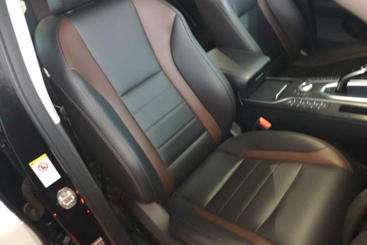 Used Wey VV5 2020 1.5T Two-Wheel Drive Smart Pioneer