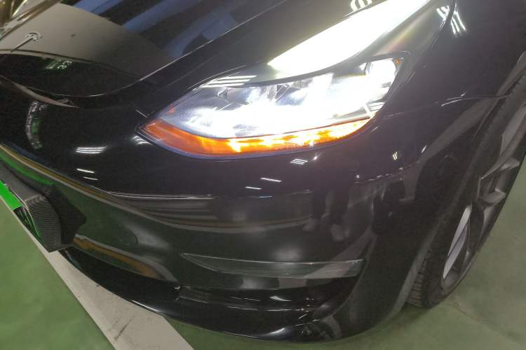 Used Tesla Model 3 2021 Revised Version II – Performance High-Performance All-Wheel-Drive Edition
