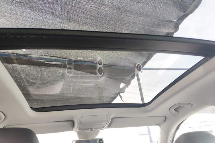 Used Volkswagen Tiguan 2013 2.0 TSI Automatic All-Wheel-Drive Flagship Edition