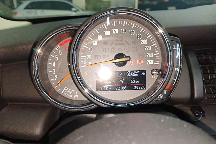 Used  MINI 2021 1.5T ONE
