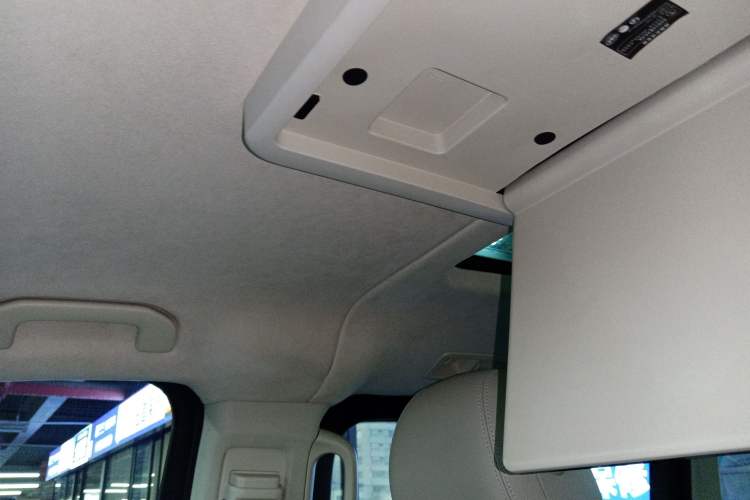 Used Mercedes-Benz V-Class 2021 V 260 L Long-wheelbase Luxury Edition