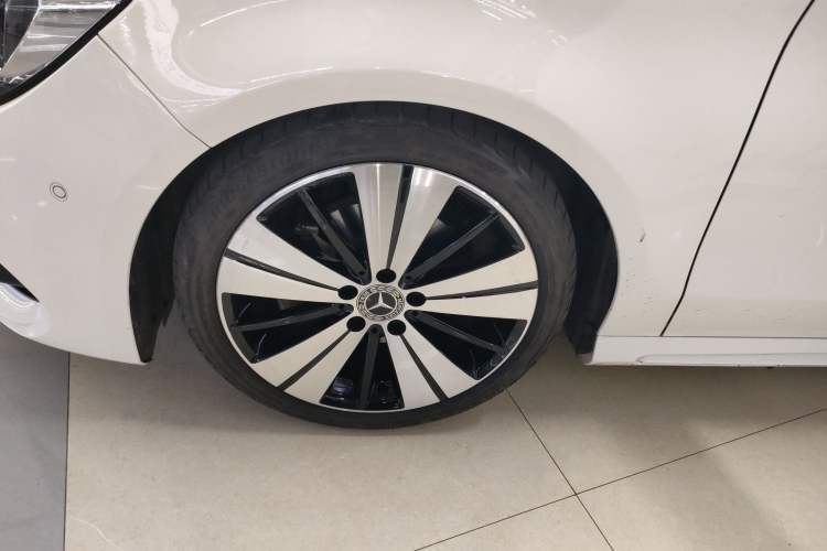 Used Mercedes-Benz CLA 2017 Facelifted CLA 200 Stylish Edition