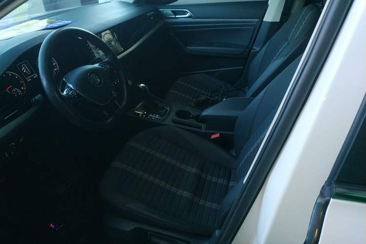 Used Volkswagen Lavida 2019 1.5L Automatic Vision Edition China VI Standard