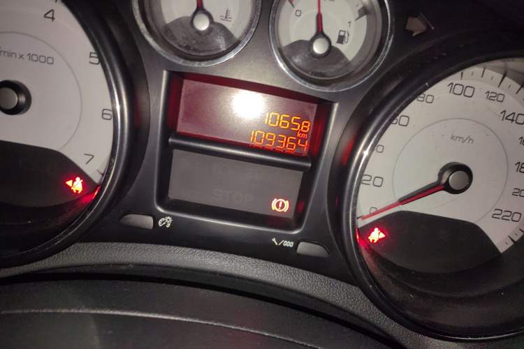 Used Peugeot 308 2014 Enjoy Edition Classic 1.6L Manual YouShang Model