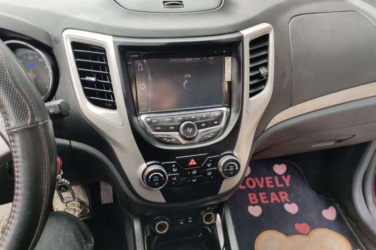 Used Changan CS35 2014 1.6L Manual Luxury Model China IV Standard