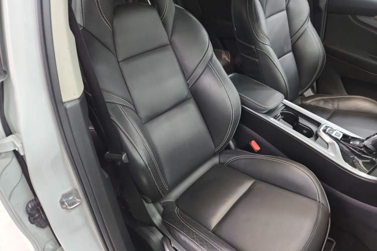 Used Lynk & Co 01 2017 2.0T Two-Wheel-Drive Version