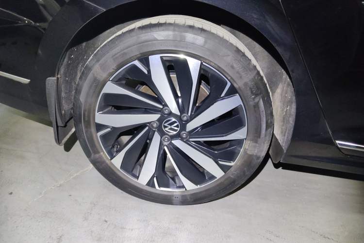 Used Volkswagen Passat 2024 330TSI Elite Edition
