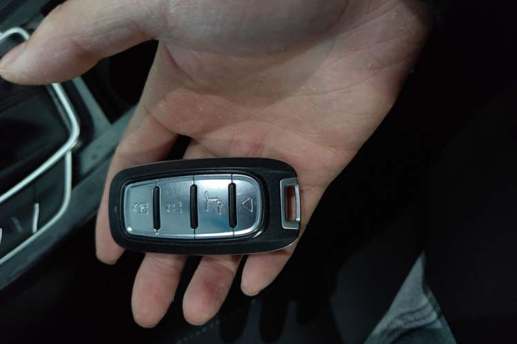 Used Geely Auto Emgrand 2019 Leading Edition 1.5L CVT Upward Asian Games Edition China VI