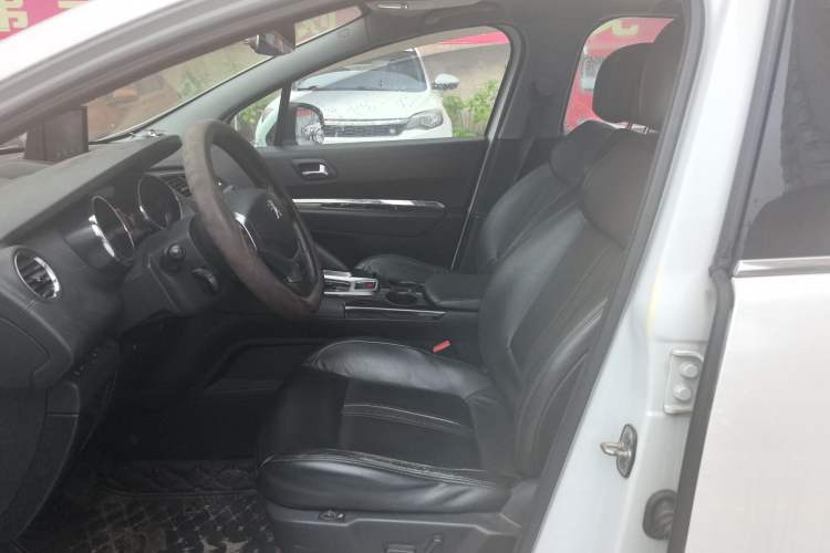 Used Peugeot 3008 2015 2.0L Automatic Trend Edition
