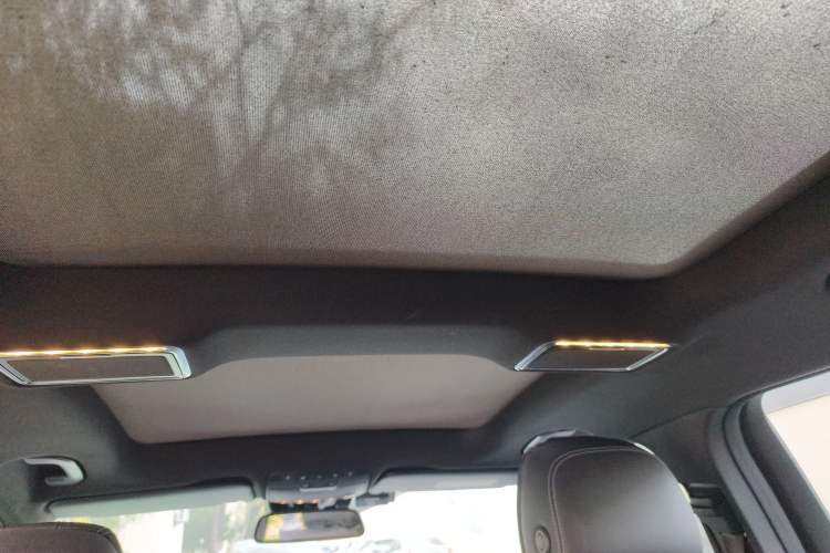 Used Mercedes-Benz GLC 2019 GLC 260 L 4MATIC Luxury Model
